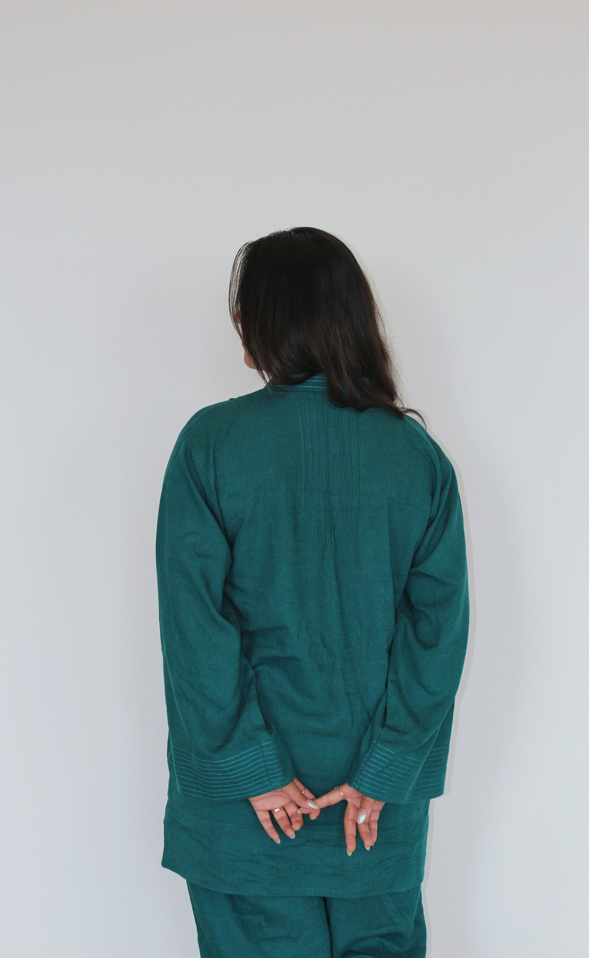 Teal linen top Pakistani Suit with turquoise gem buttons, backside. Warm and comfortable, perfect for fall and winter. 